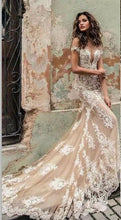 Load image into Gallery viewer, Mermaid Wedding Dress